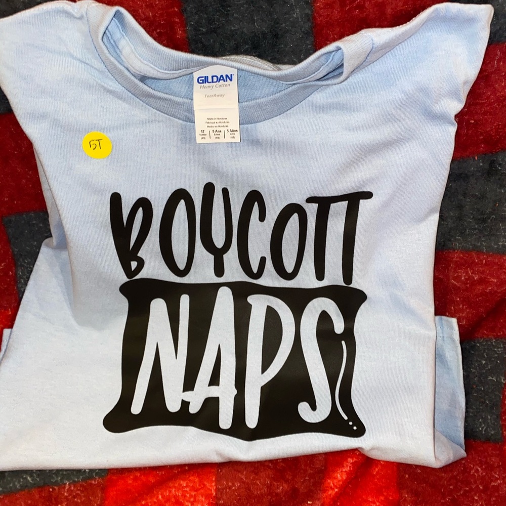 NWOT TODDLER GRAPHIC TEE